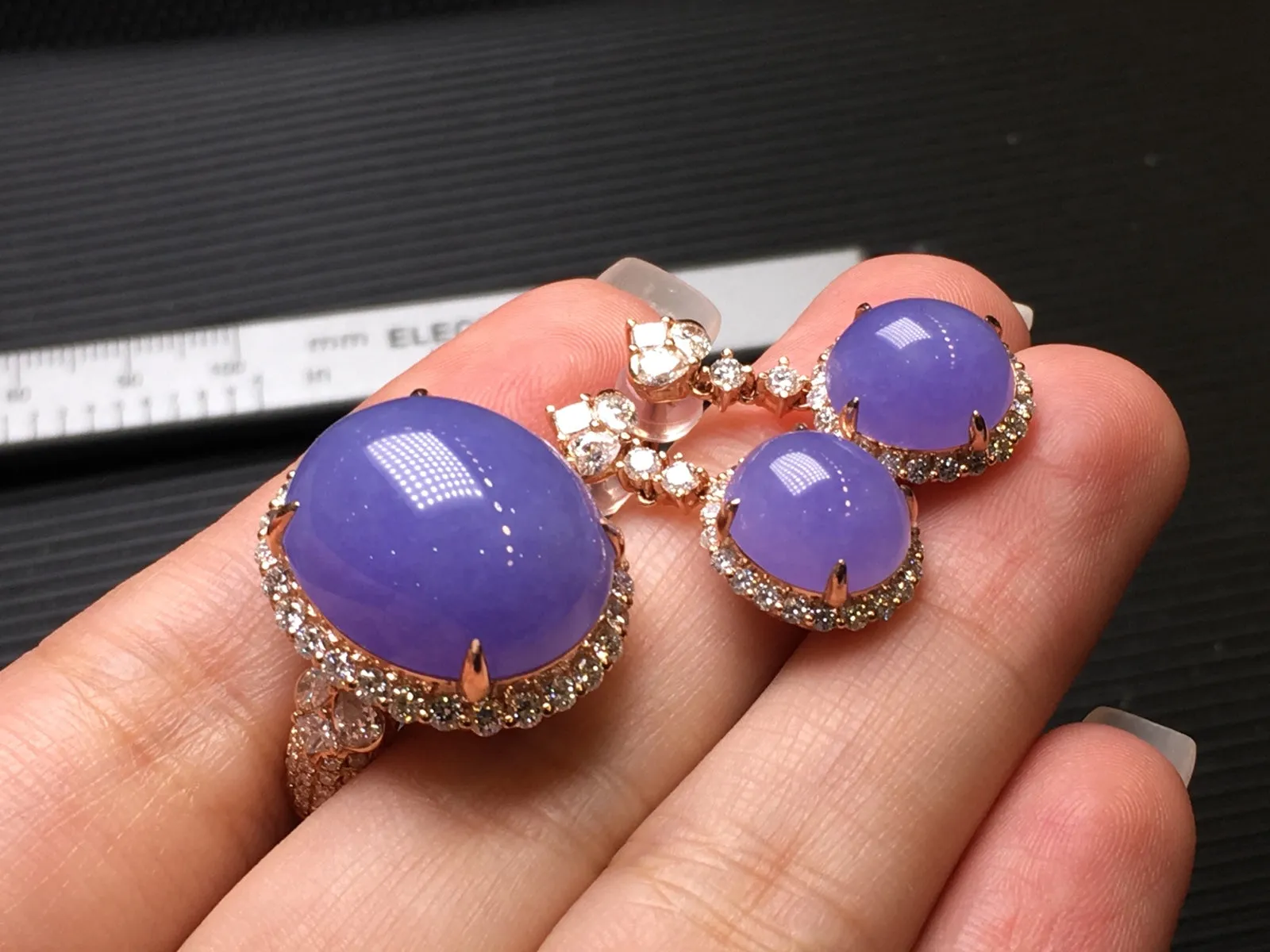 Lavender Jadeite Jewelry Set