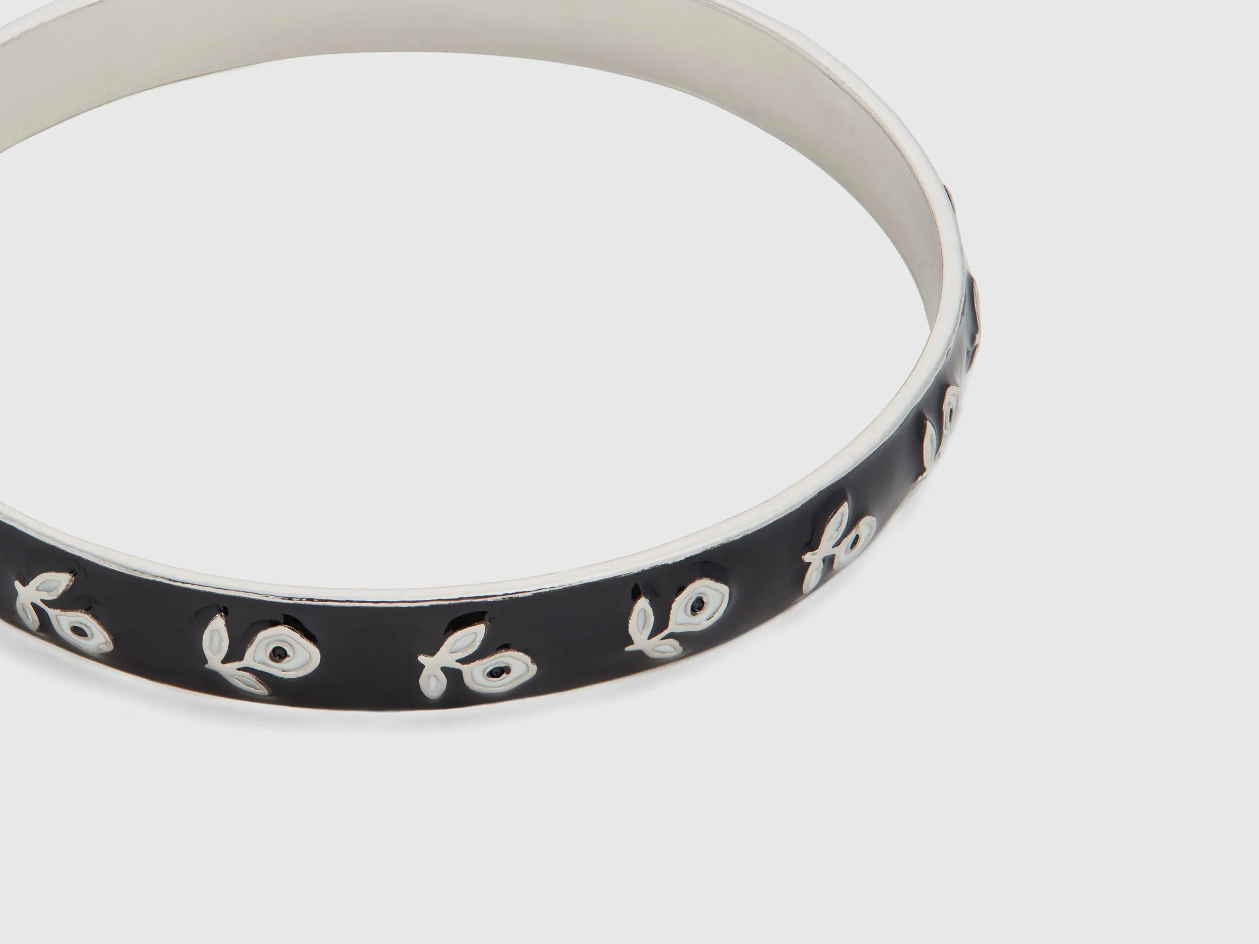 Silver Finish Black Bangle with White Flower Motif and Secure Clasp